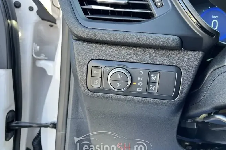 Ford Kuga din 2020 cu 130.851 km - oferta FOR102859 - foto 13