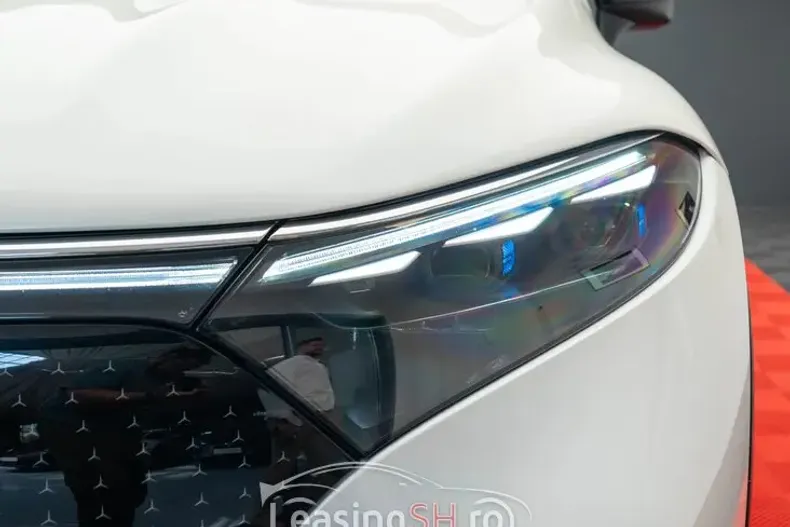 Mercedes-Benz EQS SUV din 2023 cu 9.000 km - oferta MER96363 - foto 11