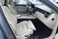 Volvo XC60 din 2022 cu 72.390 km - oferta VOL95920 - foto 10