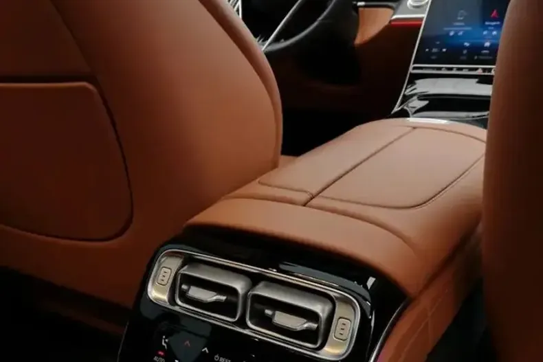 Mercedes-Benz 580 din 2022 cu 71.000 km - oferta MER98469 - foto 12