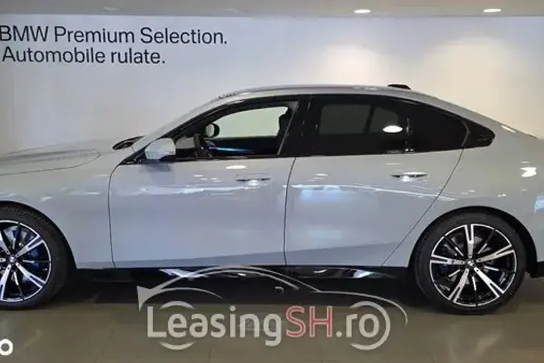 BMW 520d din 2025 cu 6.000 km - oferta BMW102906 - foto 4