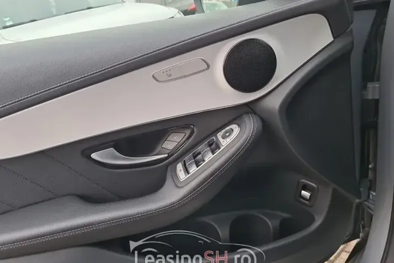 Mercedes-Benz 300 din 2023 cu 64.181 km - oferta MER98840 - foto 6