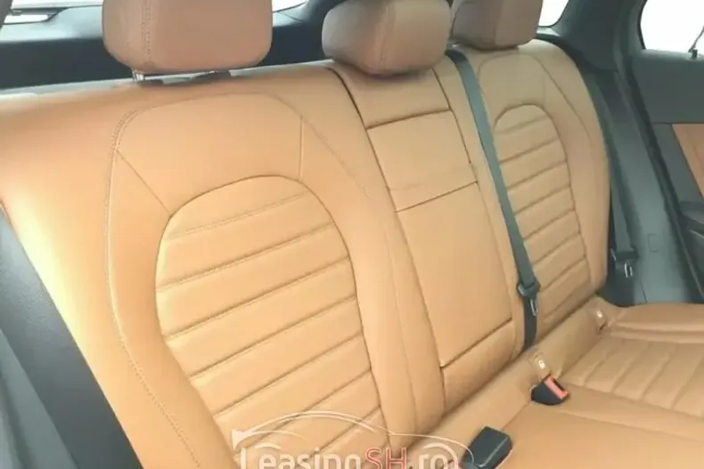 Mercedes-Benz 300 din 2020 cu 74.000 km - oferta MER97429 - foto 3