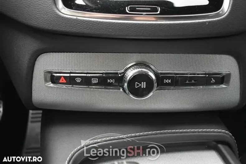 Volvo XC90 din 2021 cu 102.922 km - oferta VOL93215 - foto 20