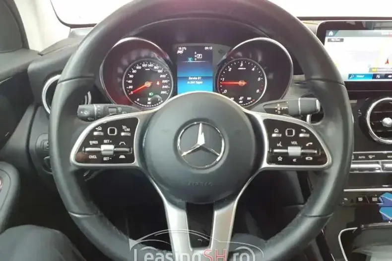 Mercedes-Benz 220 din 2021 cu 68.474 km - oferta MER96697 - foto 4